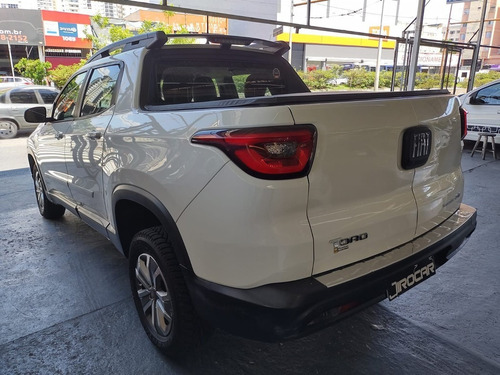 Imagem 4 de 14 de Fiat Toro 1.8 16v Evo Freedom