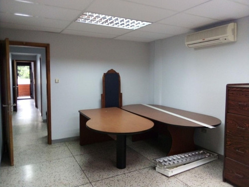 Imagen 14 de 17 de Leida Falcon Rentahouse Vende Edificon En La Candelaria Valencia 22-19154 Lf