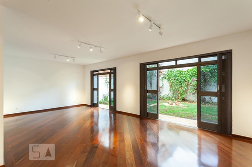 Casa À Venda - Moema, 4 Quartos, 212 - S893078812