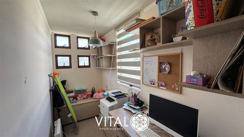 Casa En Venta De 3 Dormitorios Y 3 Baños En Quilpué