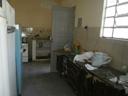 Casa De 3 Quartos Em Lote De 360 M² - 176