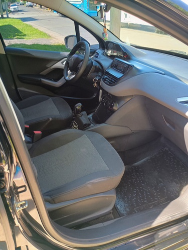 Peugeot 208 1.6 Active