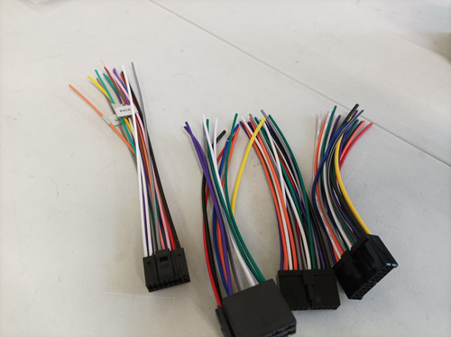 Imagen 2 de 2 de Cables Para Conectar Distintos Tipos De Radios Chinos