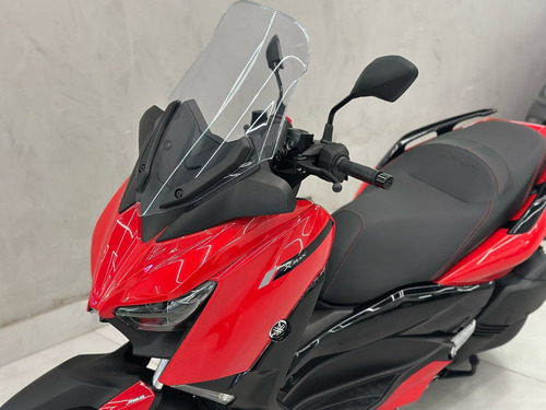 X Max 250 Abs