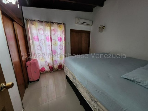 Imagen 17 de 28 de Prados Del Este Casa En Venta 22-26459 04242091817----04126761534