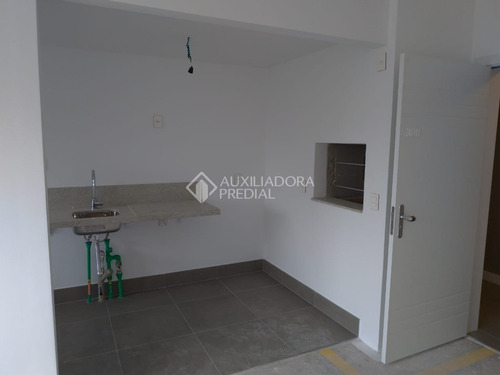 Imagem 10 de 15 de Apartamento - Navegantes - Ref: 320061 - V-320061