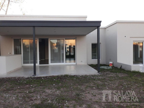 Imagen 8 de 26 de Casa A Estrenar 4 Amb En Venta Escobar Loma Verde