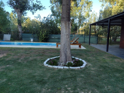 Imagen 14 de 26 de Alquiló Casa Quinta Don Hugo Entre Canning Y San Vicente