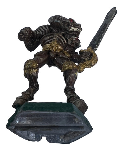 Soldado Plomo Muñeco Warhammer Roll Guerreros Caos Esqueleto (Usado)
