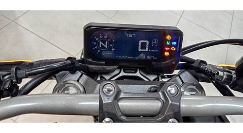 Imagem 10 de 10 de Honda Cb R