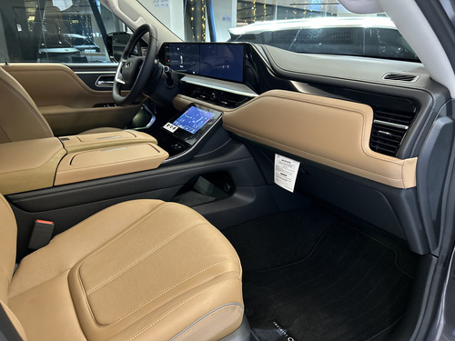 Infiniti QX80 SENSORY 8 pasajeros