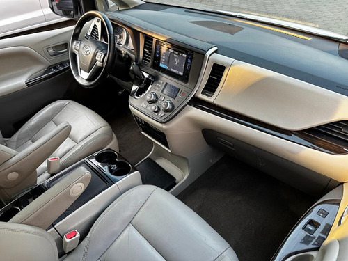 Toyota Sienna 3.5 Xle Piel At