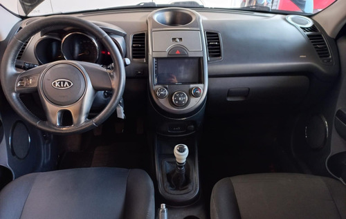 Imagem 10 de 10 de Kia Soul 1.6 Gasolina Manual