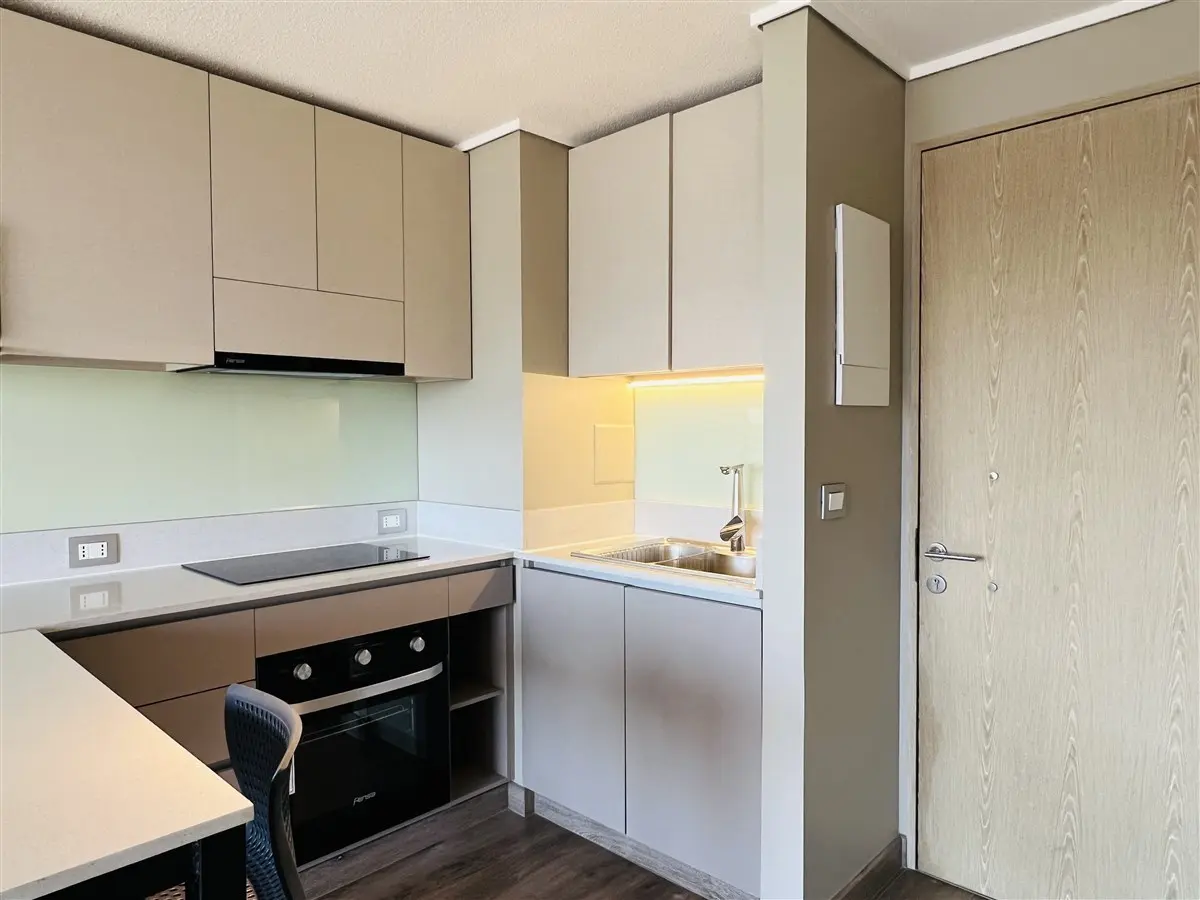 Imagen 5 de 12 de Departamento En Arriendo. A Pasos De Metro Irarrazaval. 1d1b
