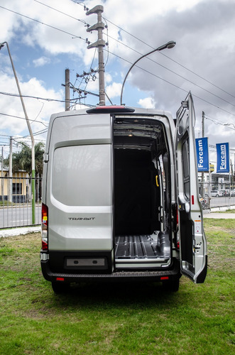 Ford Transit 2.2 Furgon Mediano 350m
