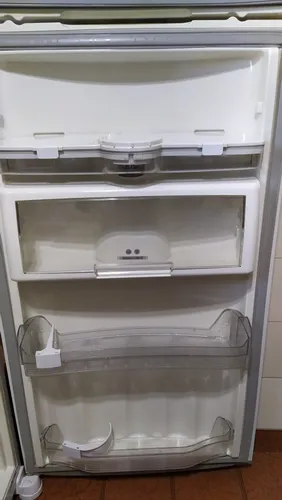 Heladera Whirlpool Blanca Para Reparar O Para Repuestos (Usado)