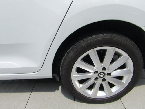 Imagen 13 de 14 de Seat Toledo Reference 1.6 Mt 171 D F
