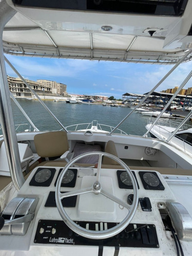 Imagen 10 de 12 de Yate Luhrs Convertible 380 Lv2271
