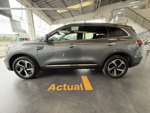 Renault Koleos 2.5 Intens 4X4 Bose