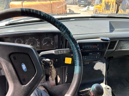 Ford F 14000 Con Caja Volcadora