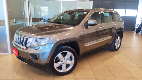 Imagen 7 de 14 de Jeep Grand Cherokee Overland