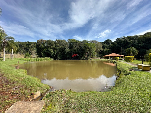 Chácara Em Frente Ao Lago Em Condomínio Fechado Ibiúna - R$ 798 Mil - Código 1580