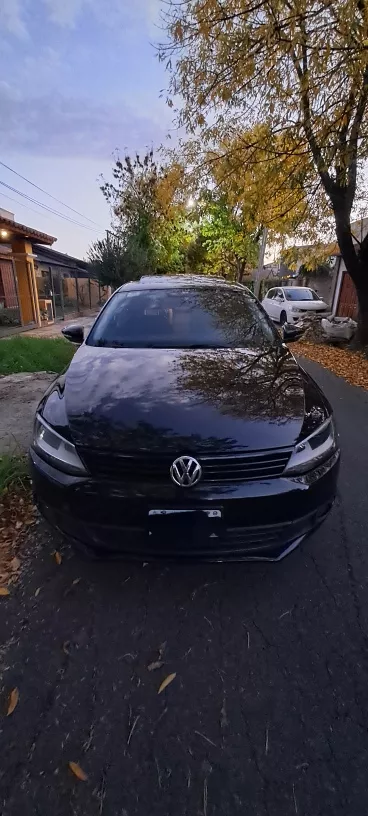 Volkswagen Vento 2.0 Advance I 110cv