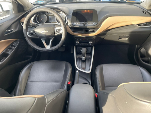 Chevrolet Onix 1.2 Premier At