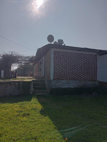Casa Con Centro De Eventos