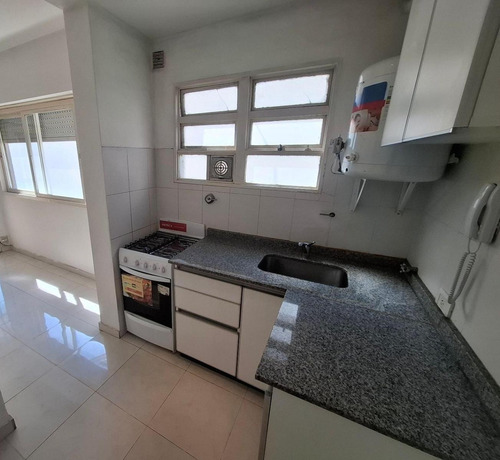 Departamento En Venta - 1 Dormitorio 1 Baño - Ramos Mejía