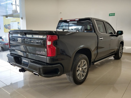 Chevrolet Cheyenne 6.2 2500 Doble Cab High Country 4x4 At