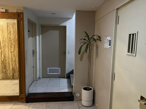 Imagen 22 de 24 de Departamento En Venta De 2 Ambientes Al Frente En Balvanera Oportunidad