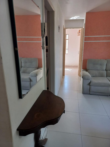Apartamento No Campo Comprido - 2 Quartos - Próximo A Universidade Positivo
