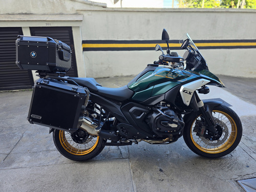 Com Protetor De Motor Givi Instalado, Baús Laterais Nunca U