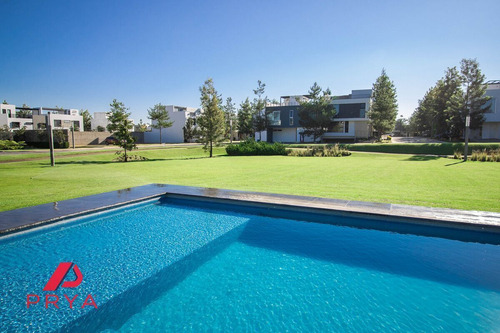 Terrenos En Venta En Solares Zapopan Jal