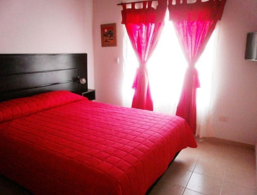 Imagen 5 de 8 de Alquiler De Casa Para 5 Personas En Aguas Verdes!