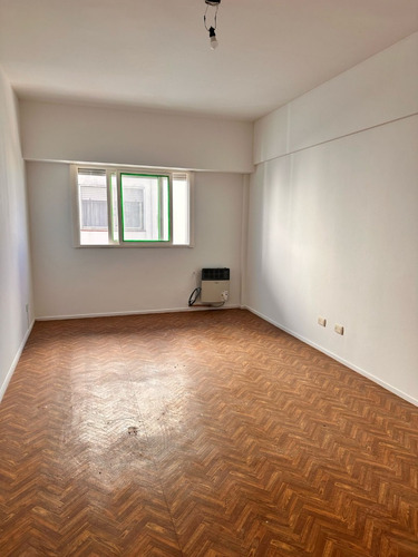 Departamento 3 Ambientes Colegiales Alquiler