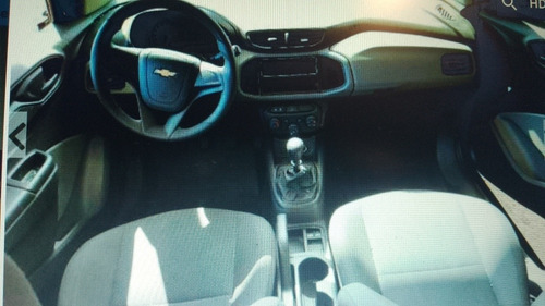 Imagem 5 de 9 de Chevrolet Onix 2018 Lt 2018 1.0 8v Flex Lt