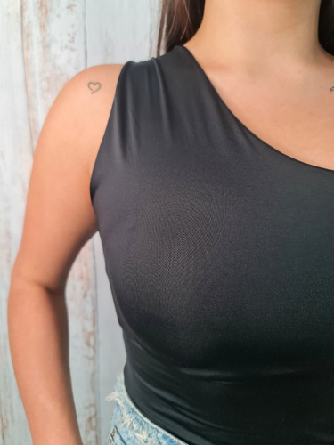 Imagen 3 de 4 de Body Medio Lado