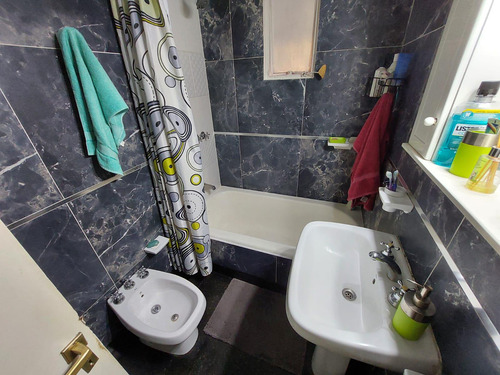 Casa En Venta 2 Dormitorios Terraza Zona Abasto Rosario