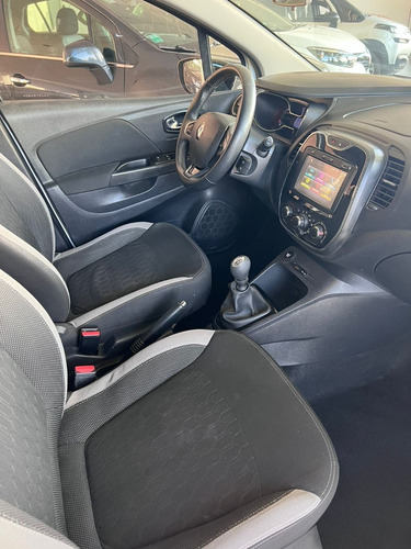Imagen 14 de 14 de Renault Captur Zen
