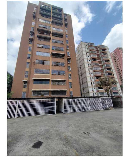 Apartamento. Venta. El Paraíso. Caracas