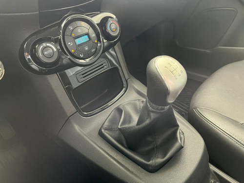 Ford Fiesta 1.6 16v Titanium Flex 5p
