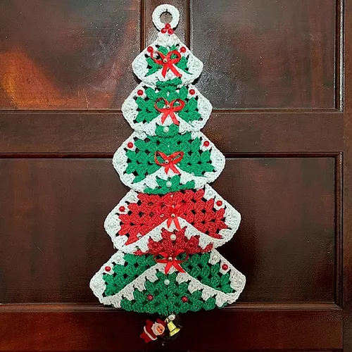 Árvore De Natal De Crochê Para Porta Enfeite Quartzo