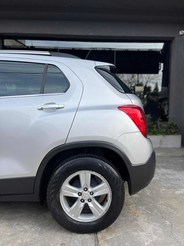 Imagen 7 de 18 de Chevrolet Tracker 1.8 Ltz Fwd Mt 140cv 2015