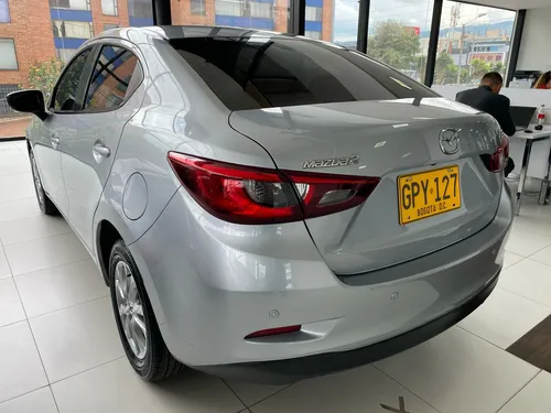 Mazda 2 2 touring at