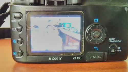 Imagen 8 de 10 de Sony Alpha A100k 10.2mp Digital Slr Camera Kit With 18-70mm