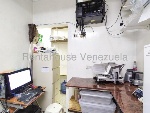Julian Galindez Vende Exclusivo Fondo De Comercio En Nueva Segovia Barquisimeto #25-10165