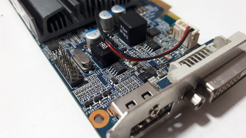 Placa Video Galax Geforce Gt 710 1gb Ddr3 64 Bits Hdmi/dvi-d (Usado)
