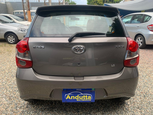 Toyota Etios 1.5 X Plus 16v Aut. 5p